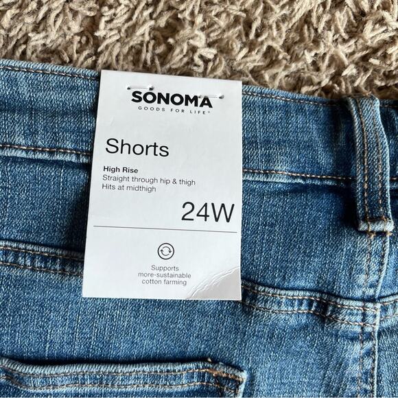 NWT! Sonoma Medium Wash Distressed High Rise Shorts Size 24W - Picture 6 of 8